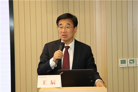 中国医学科学院北京协和医学院院校长王辰院士致辞中指出,呼吸道感染